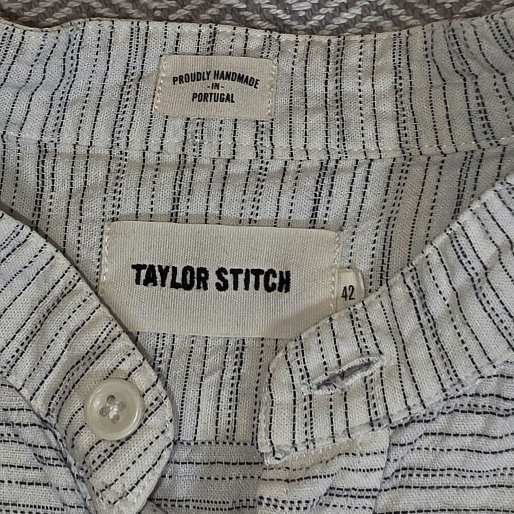 Taylor Stitch Men’s Short Sleeve Band Collar Shirt Size 42 Striped